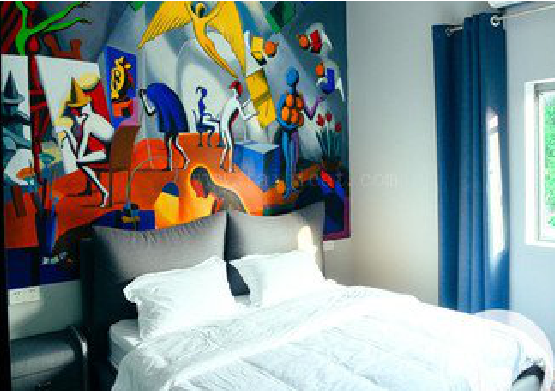 太白对于酒店的墙体彩绘而言更注重哪些方面？